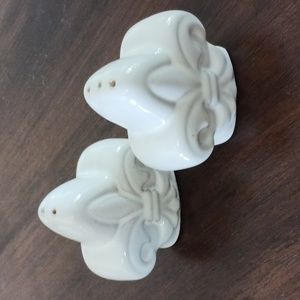 Salt & Pepper Shaker by Better Homes & Garden Country Crest Cream Fleur-de-lis